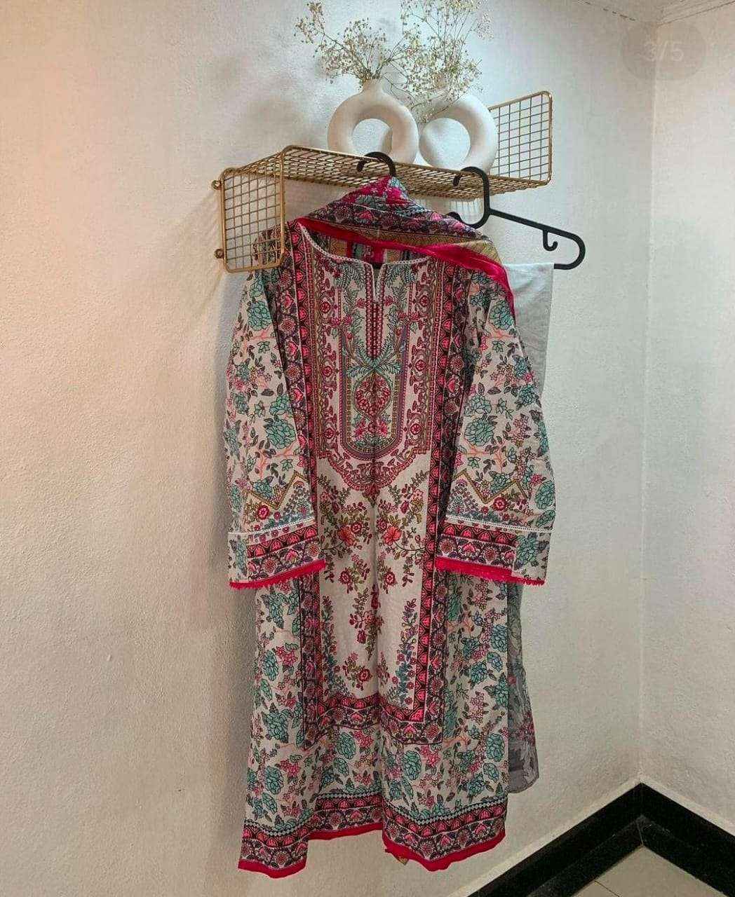 open lace back dress Bin Saeed Luxury Lawn main image 0