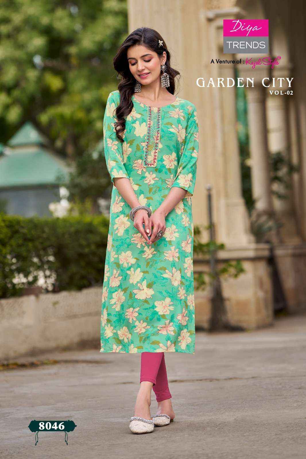 Trends floral kurtis cheap