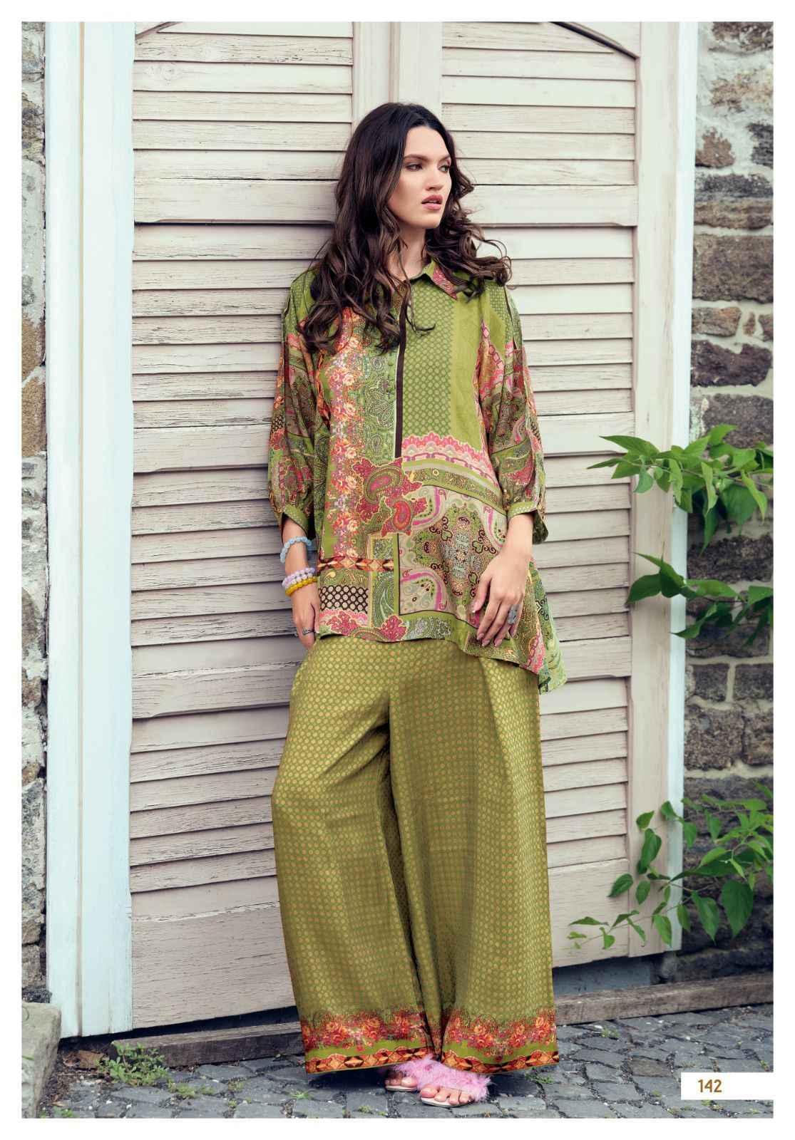 Label Varsha Fusion Muslin Silk Cord Set (4 pcs Catalogue)