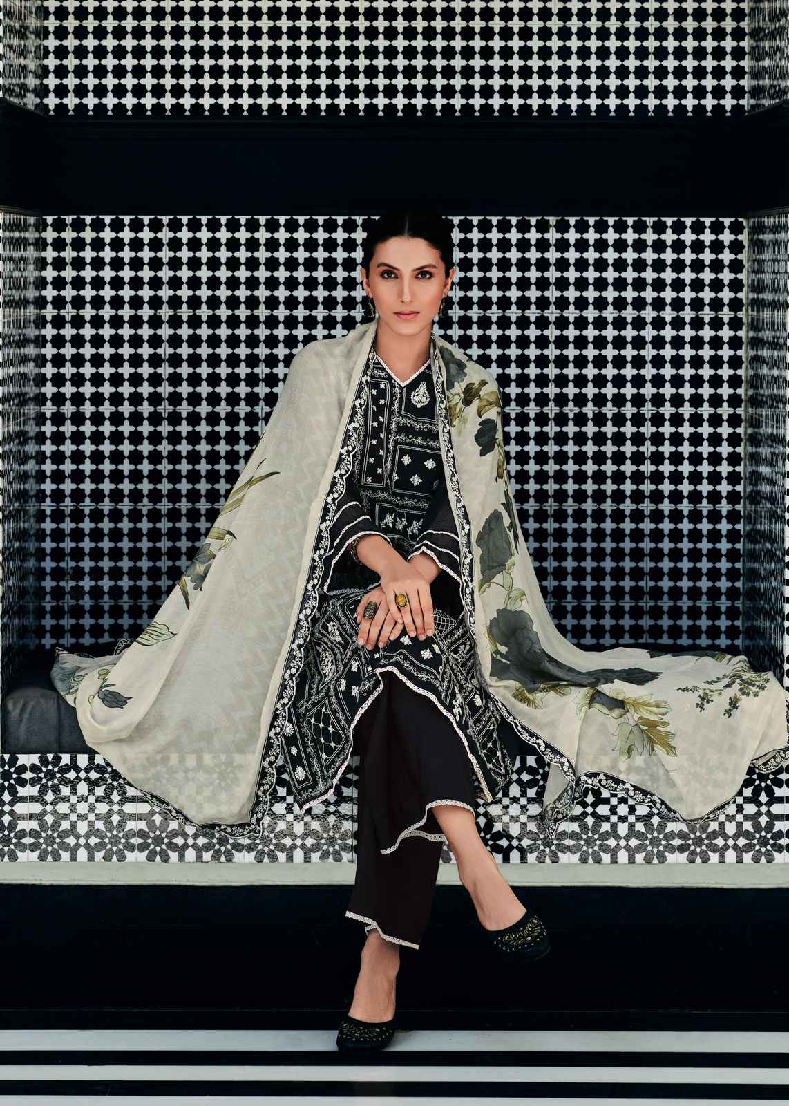 Varsha  Ishq E Raj  Super Net  Dress Material (5 Pc Cataloge)