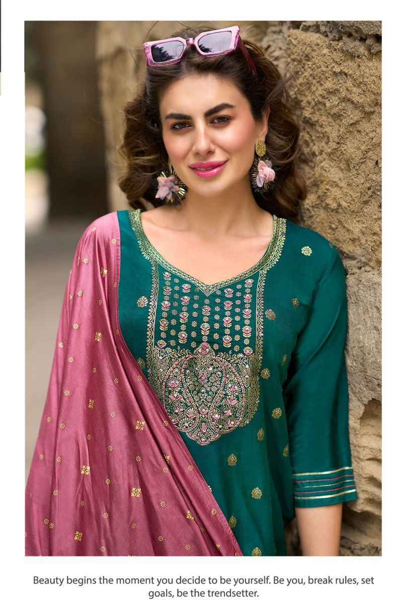 Mittoo Aafreen Muslin Readymade Suit (6 pcs Catalogue)