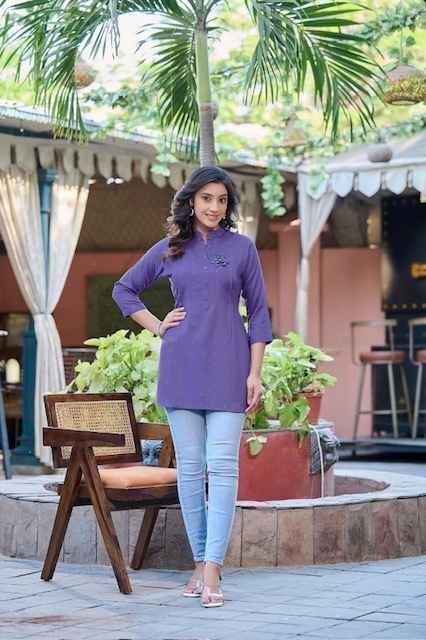 Rangmaya Cherry Reyon Short Top (7 pcs Catalogue)