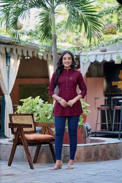 Rangmaya Cherry Reyon Short Top (7 pcs Catalogue)