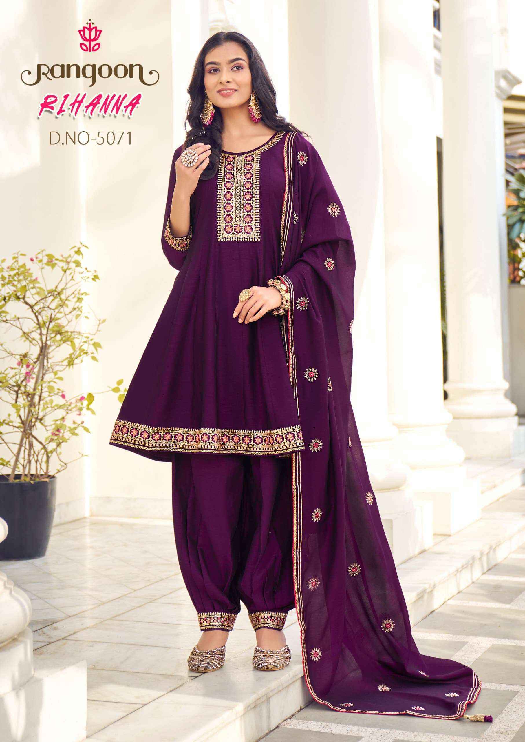 Online silk kurtis online