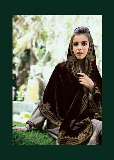 Gull Jee Gul Nasreen Velvet Dress Material (6 pcs Catalogue)