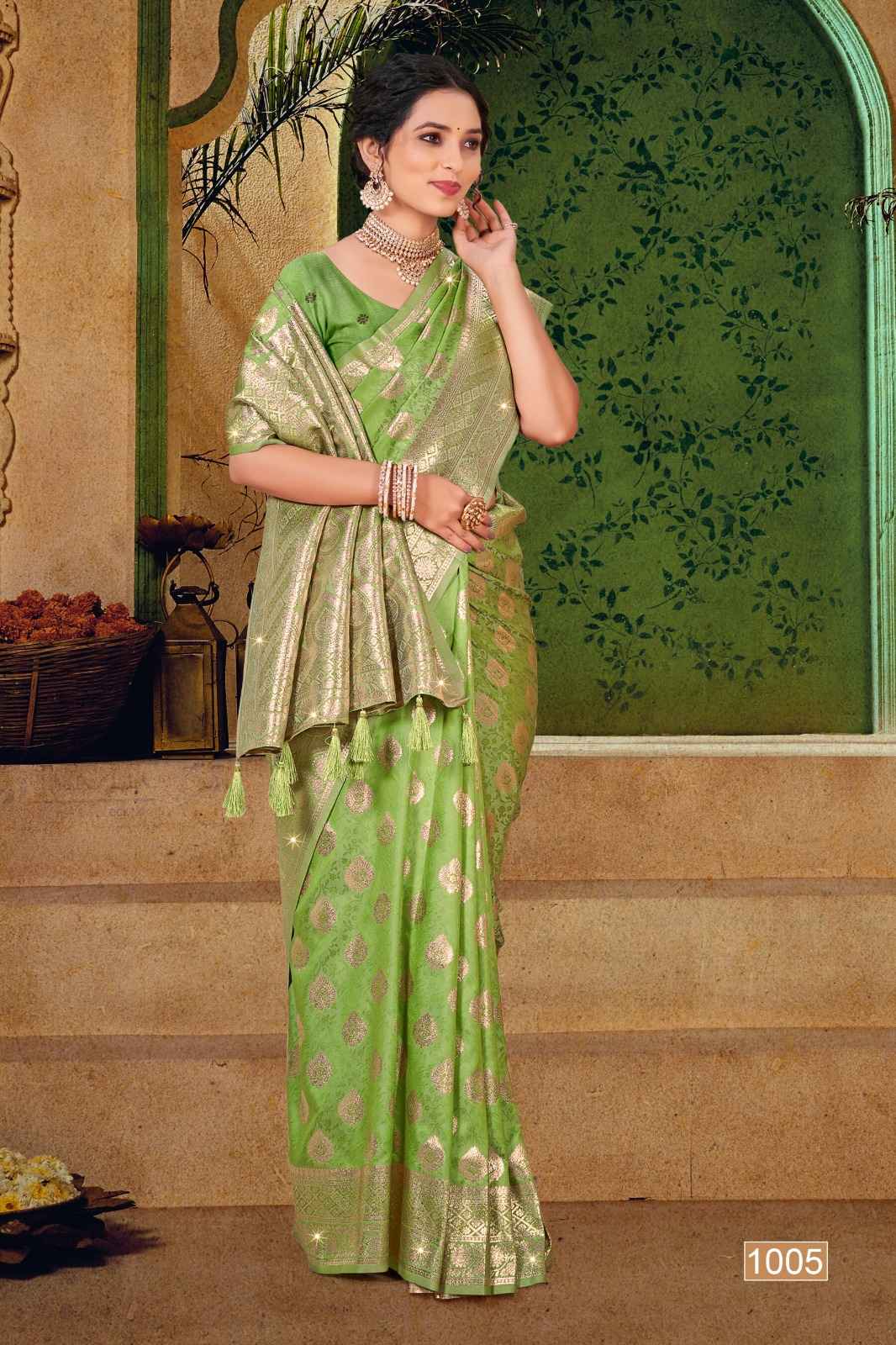 Saroj Aishwarya Silk Swarovski Saree (4 pcs Catalogue)