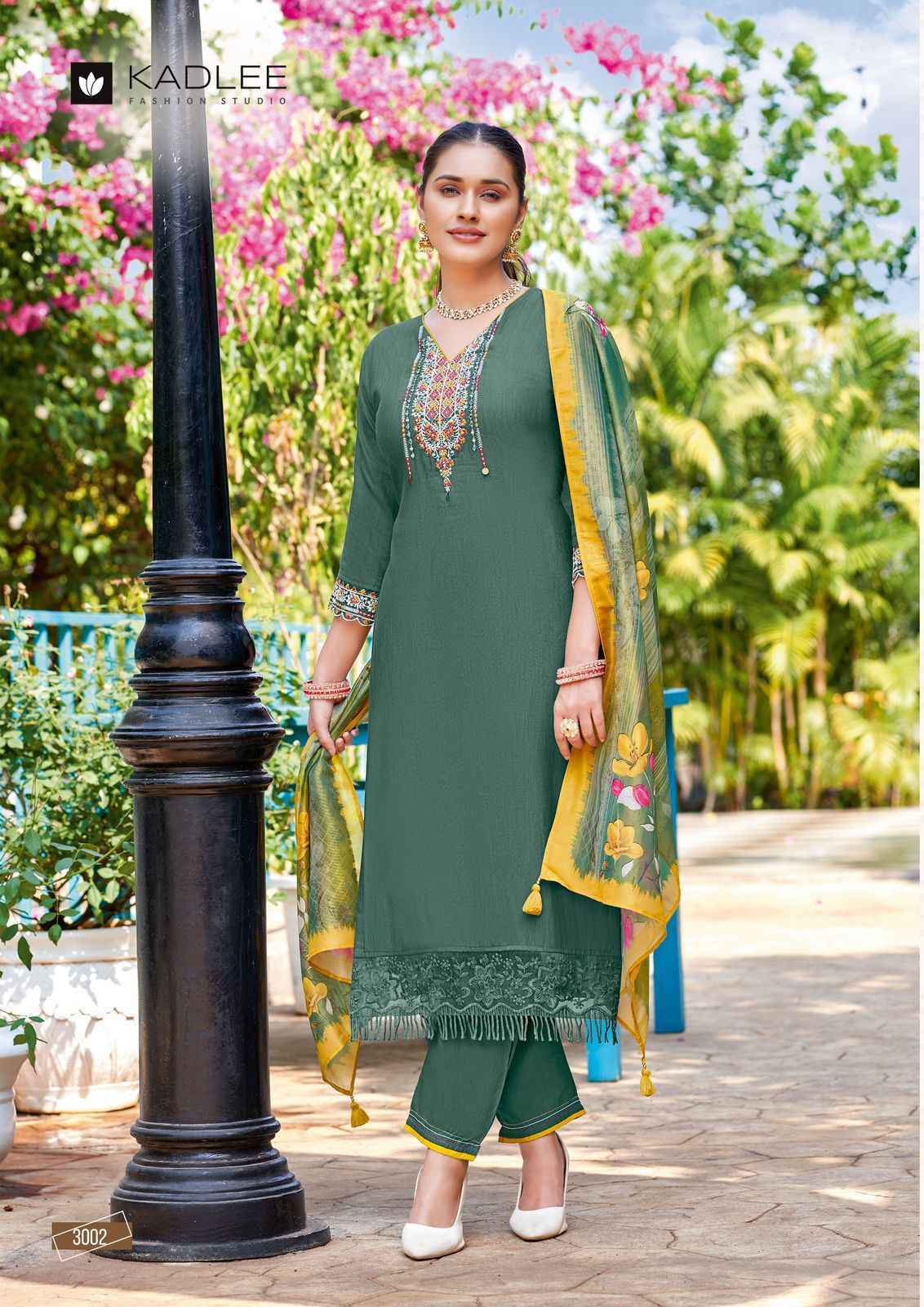 Kadlee Chunari Rayon Readymade Suit (5 pcs Catalogue)