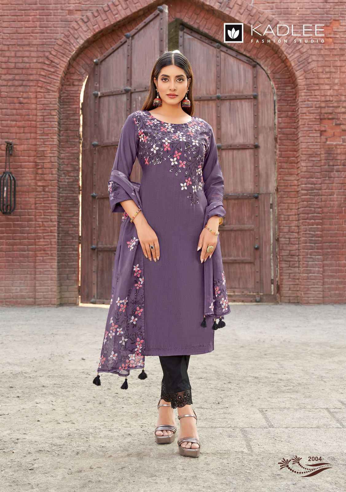 Kadlee Shivani Viscouse Readymade Suit (5 pcs Catalogue)
