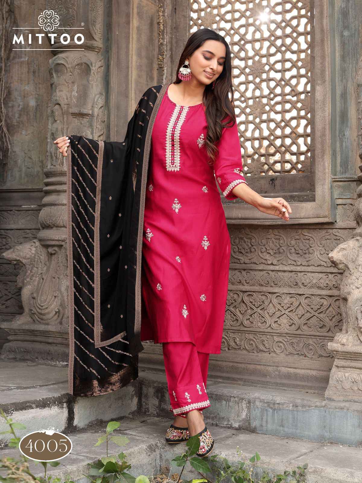Mittoo Saundarya Viscouse Kurti Combo 5 pcs Catalogue