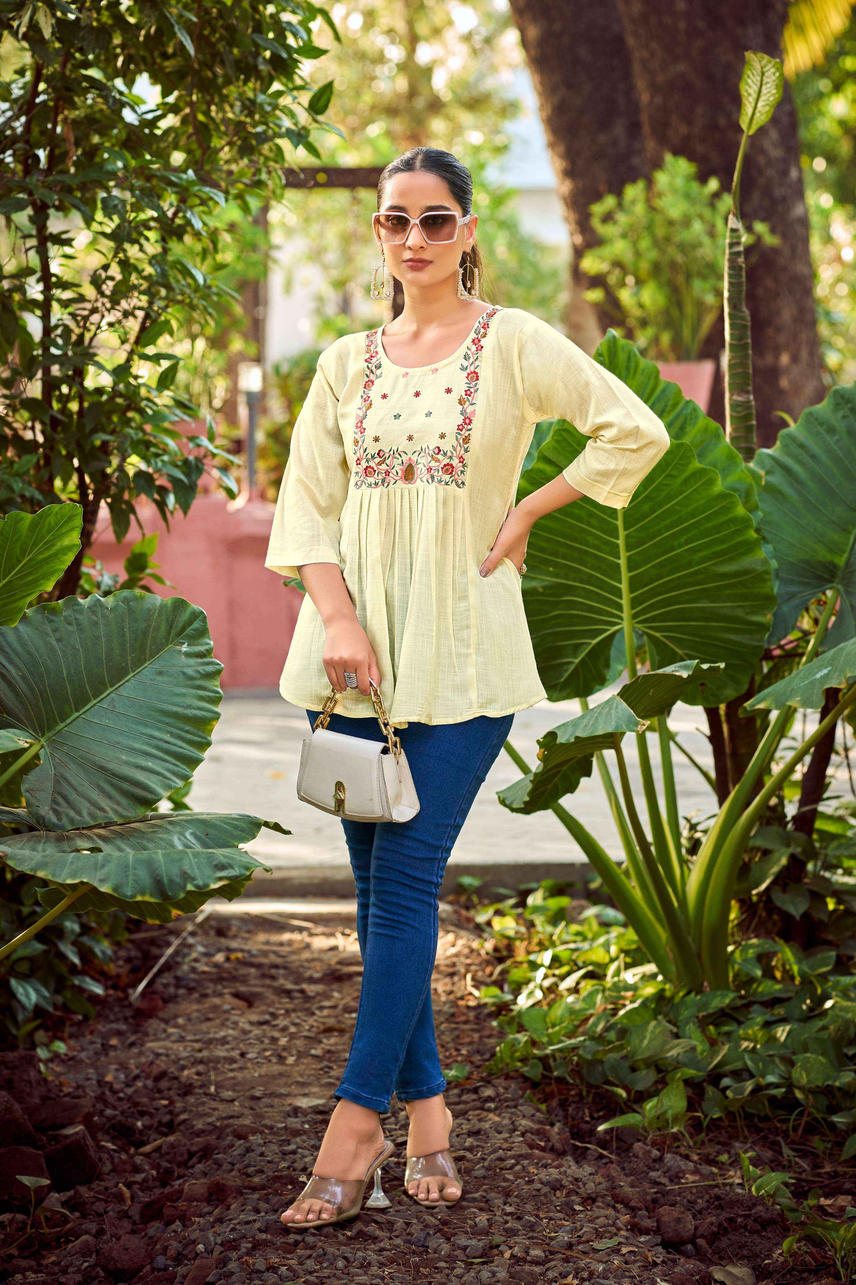 Tips & Tops Pulpy Vol 15 Rayon Top 9 pcs Catalogue