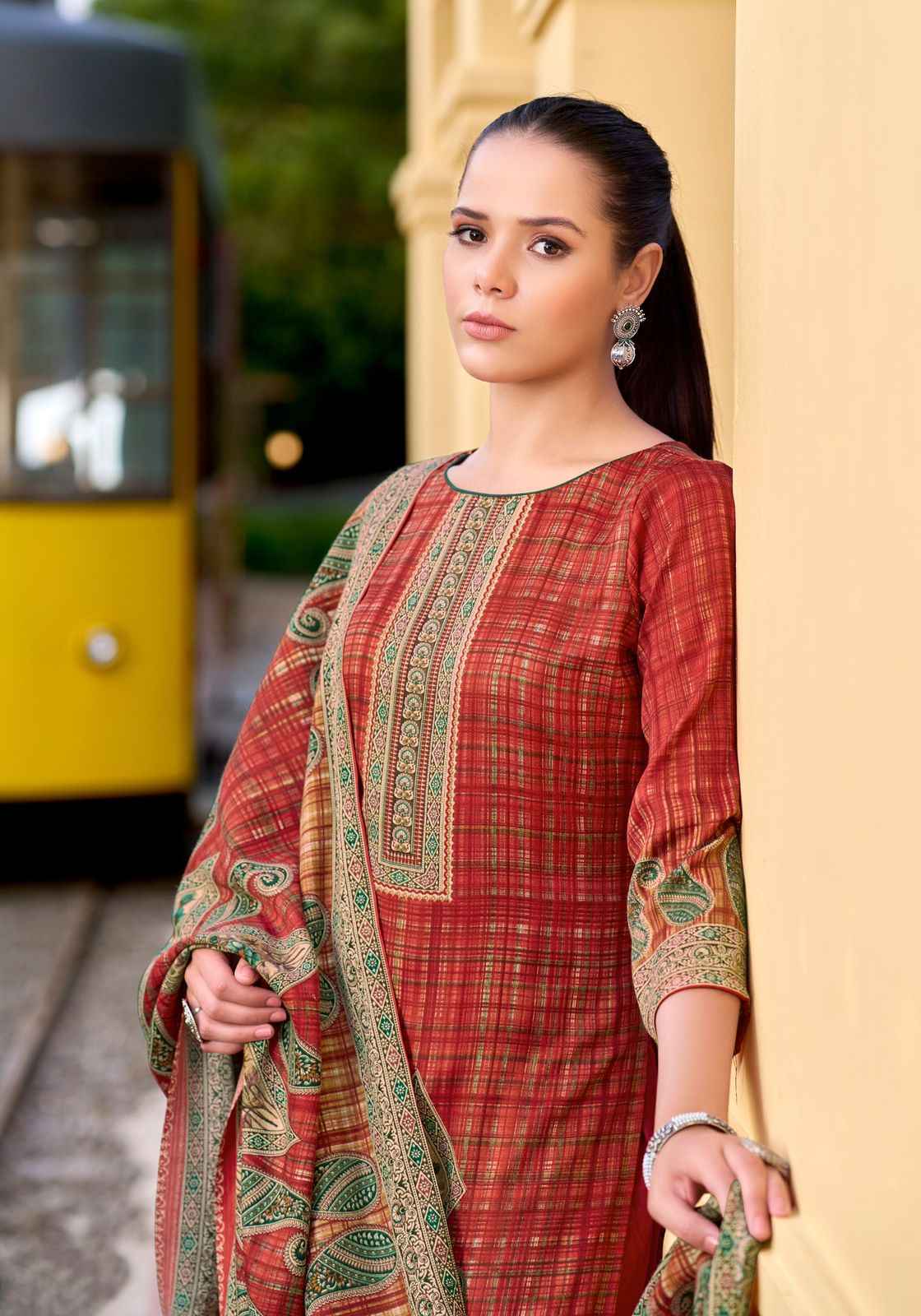 Harshit Fashion Parav Pashmina Dress Material 6 pcs Catalogue