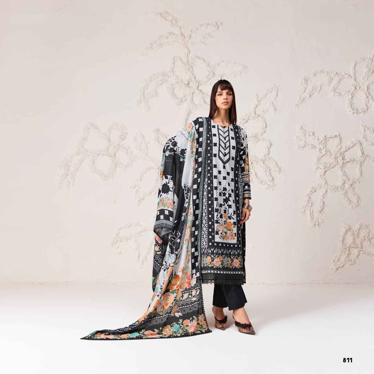Kimora Sohni Polka Cotton Dress Material 4 pcs Catalogue