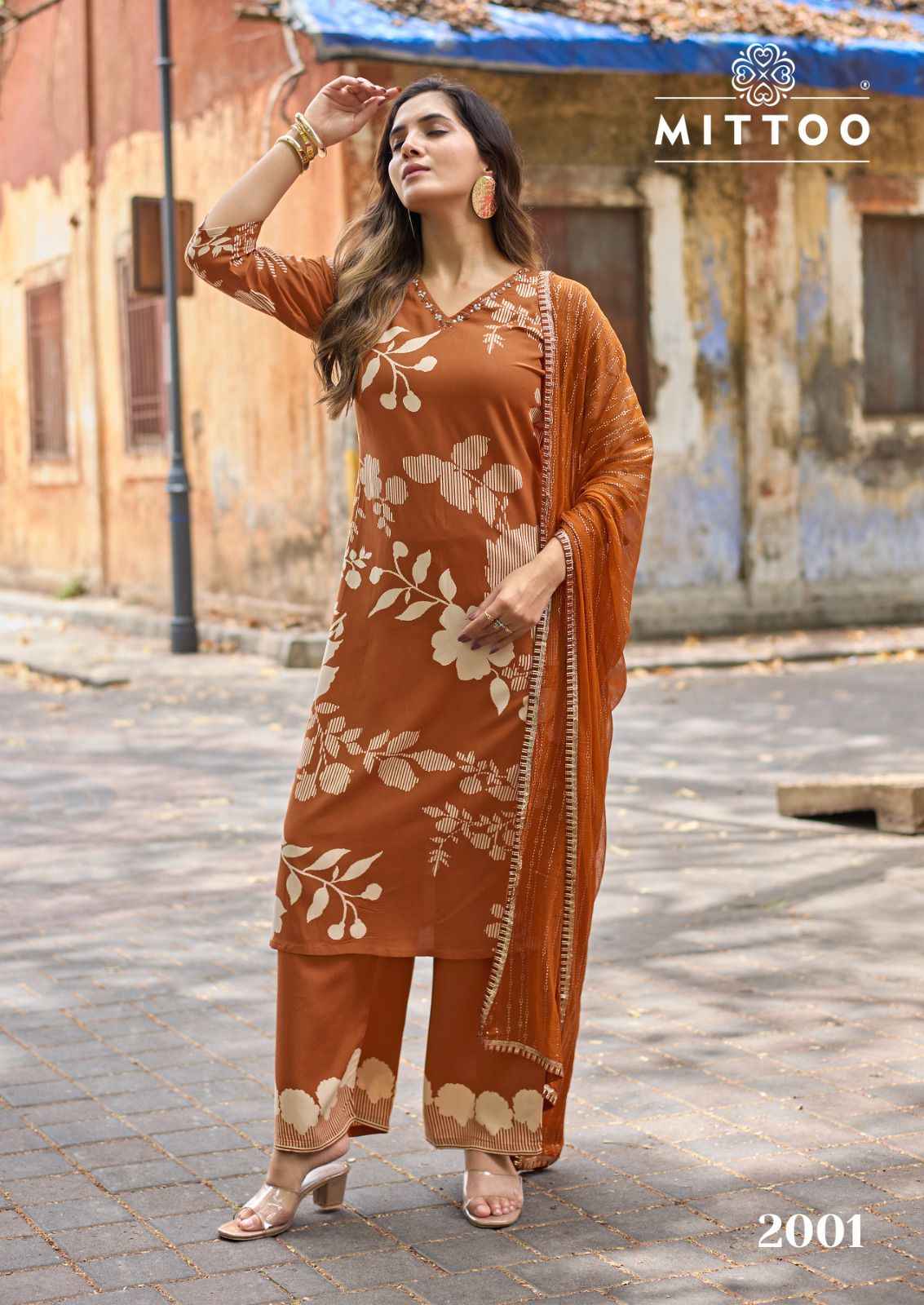Mittoo Natasha Rayon Kurti Combo 6 pcs Catalogue