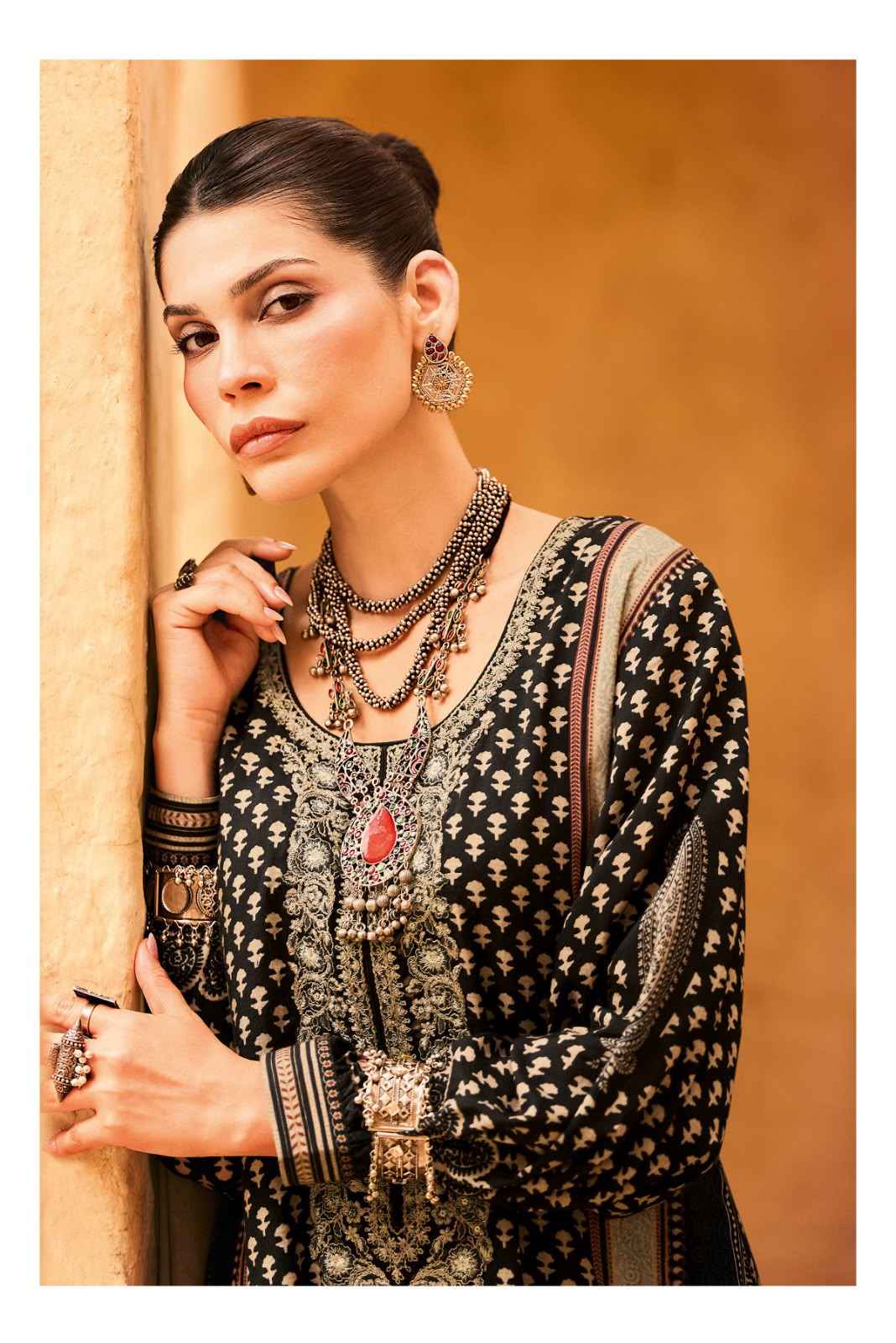 Varshaa Meher Rang Cotton Dress Material 4 pcs Catalogue