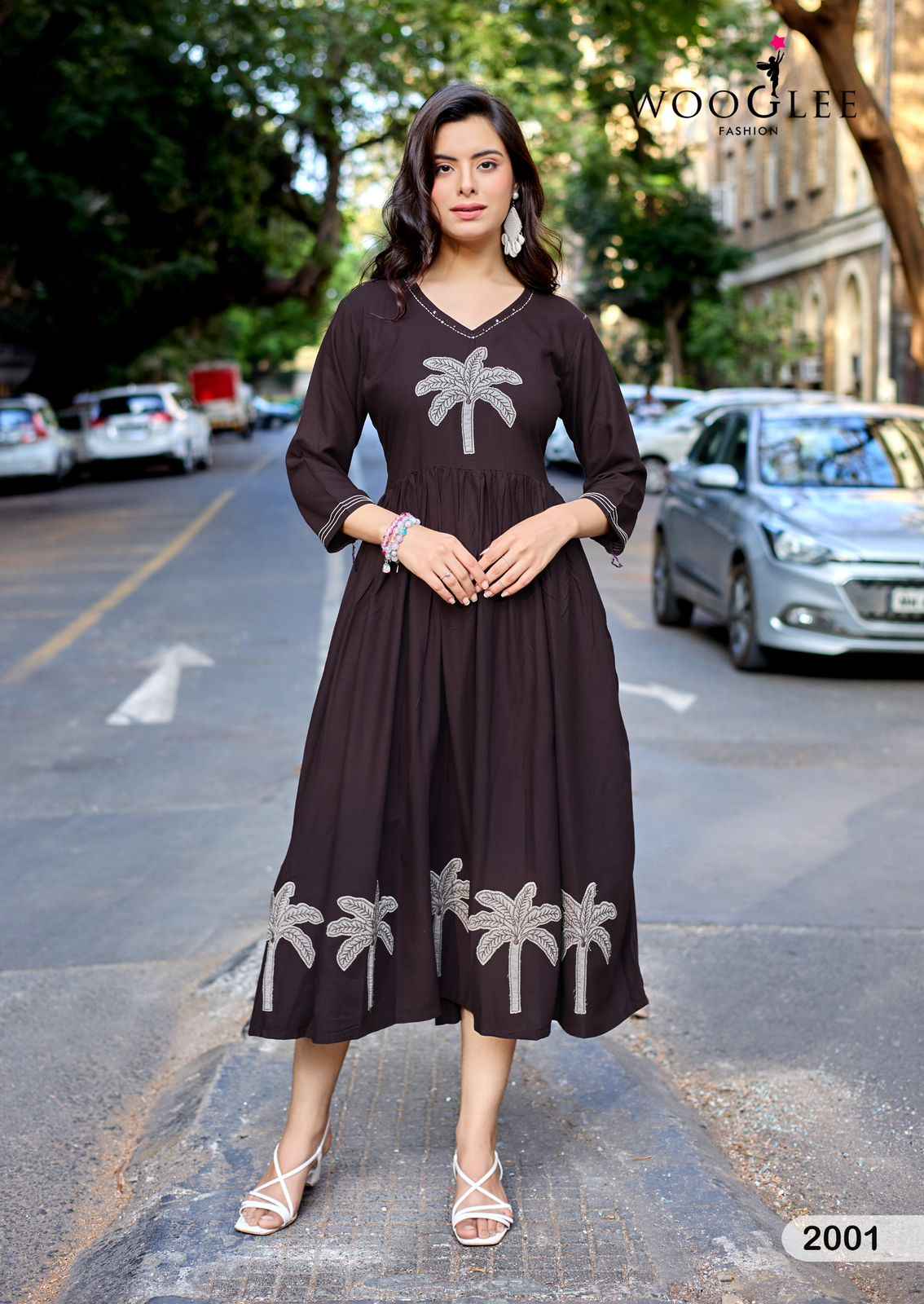 Wooglee Yamini Rayon Gowm 6 pcs Catalogue