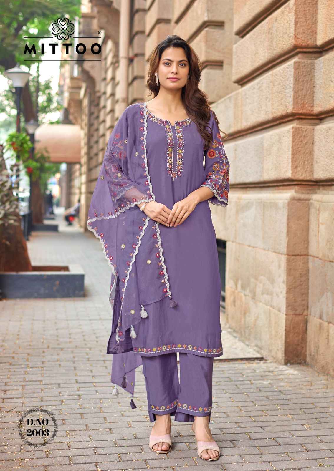 Mittoo Rang Mahal Viscose Kurti Combo 6 pcs Catalogue