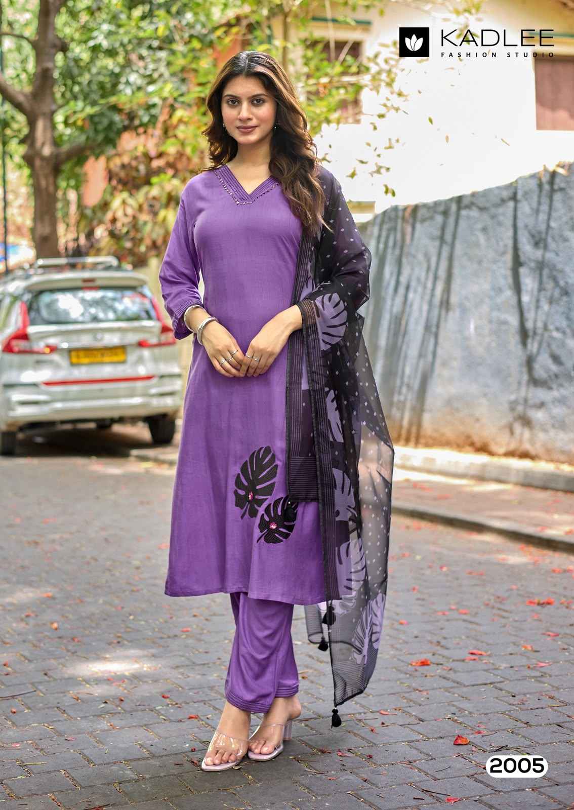 Kadlee Trisha Rayon Kurti Combo 6 pcs Catalogue