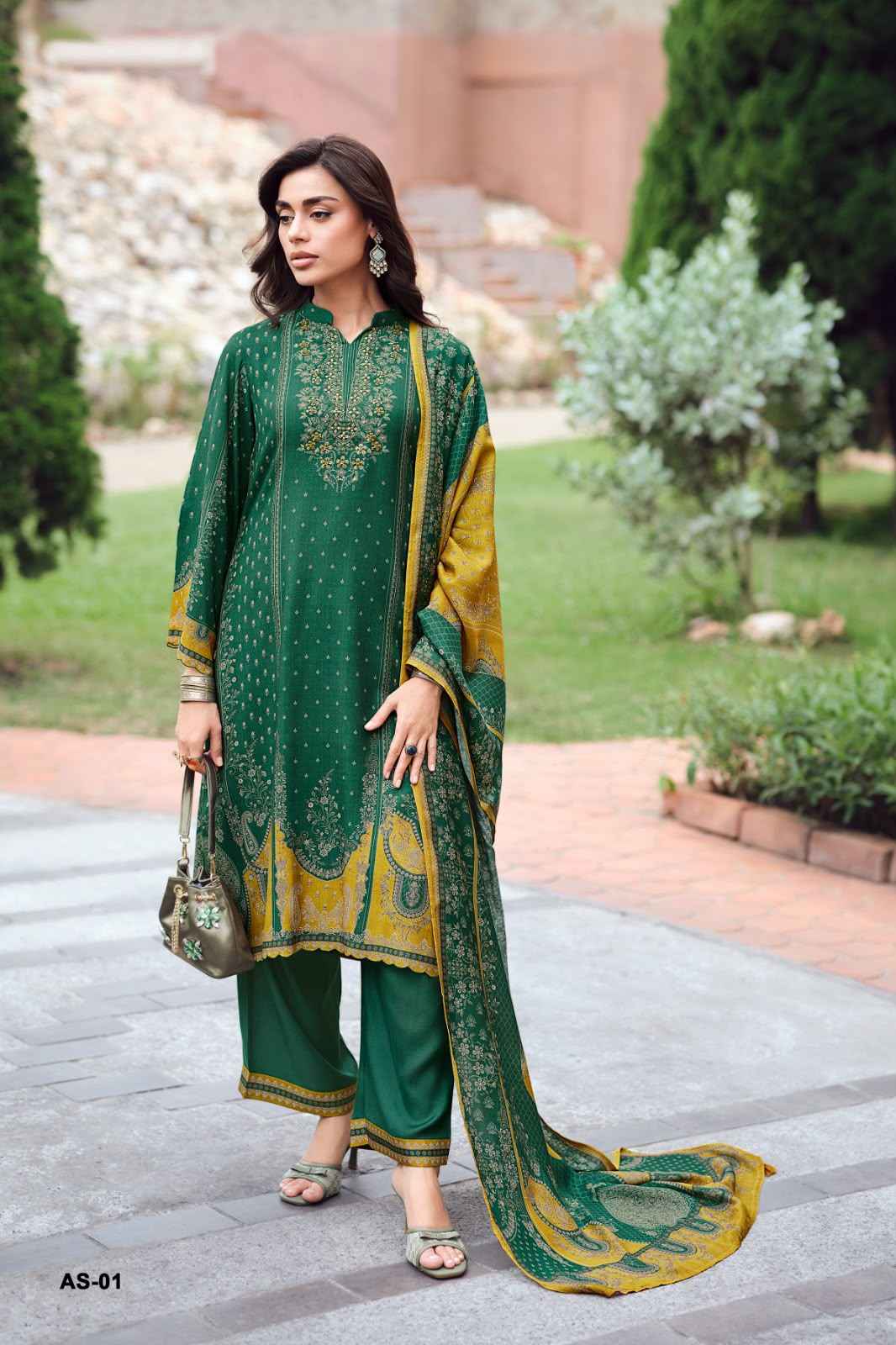 Varshaa Arcis Viscouse Muslin Dress Material 4 pcs Catalogue