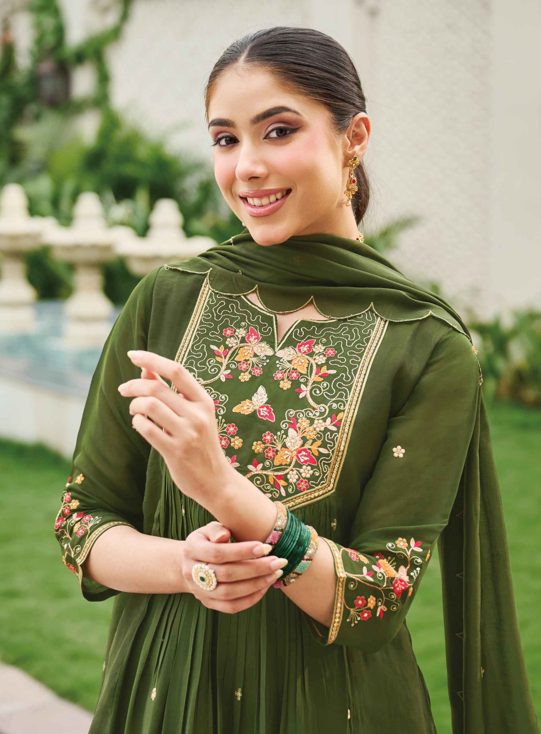 Radhika Lifestyle Glamour Vol 1 Mul Chanderi Kurti Combo 6 pcs Catalogue