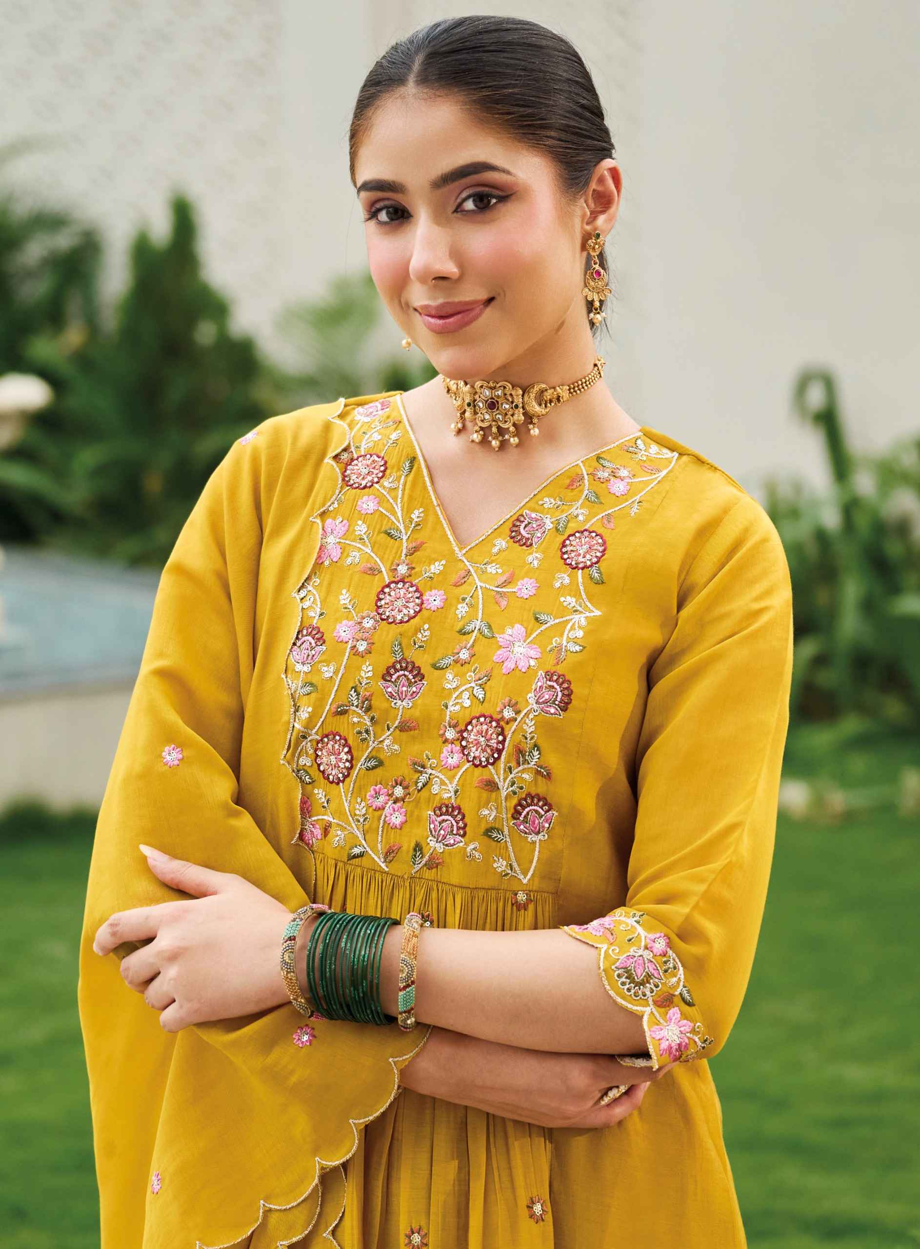 Radhika Lifestyle Glamour Vol 1 Mul Chanderi Kurti Combo 6 pcs Catalogue